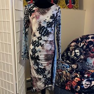 NEVER WORN! Dressy Long-sleeved colorful snake-skin body con Bebe dress